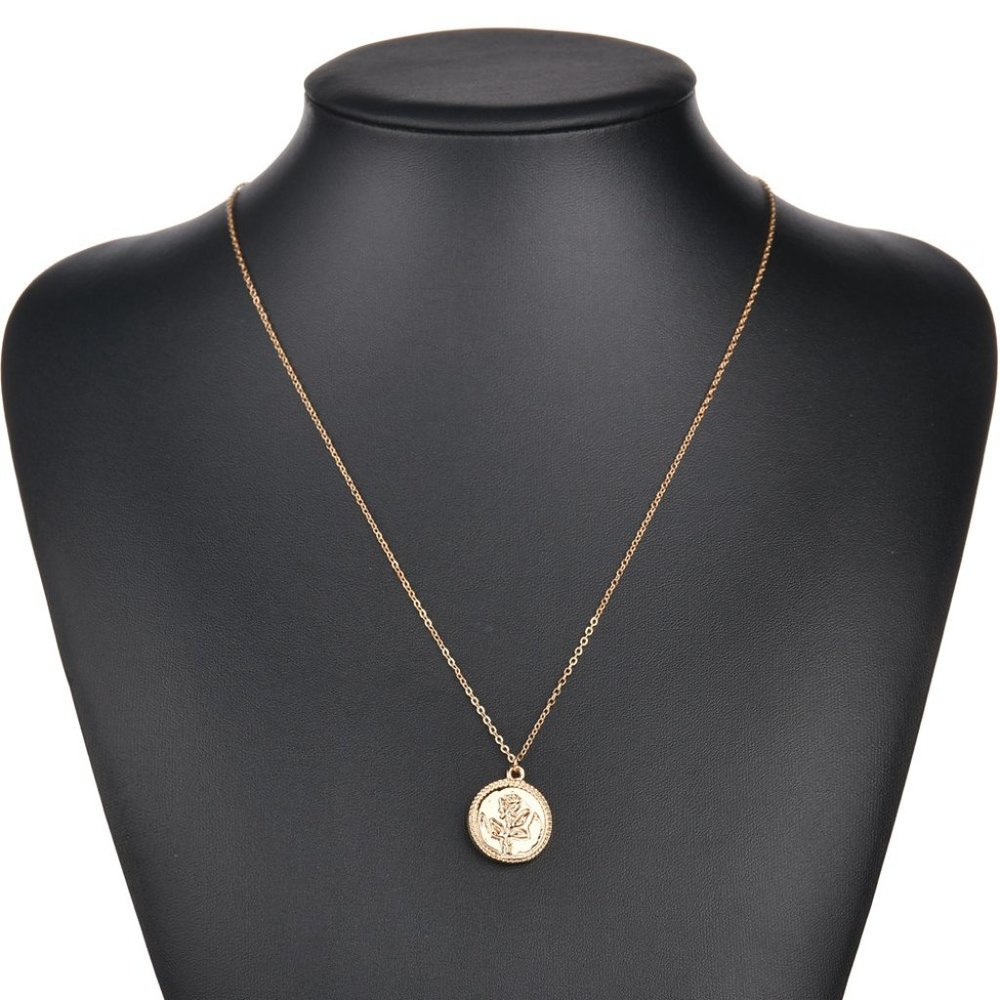 Rosebud Pendant Necklace - Picture 5 of 10